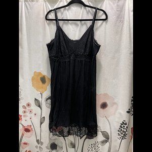 SOMA Cool Nights Soft Support V-Neck Lace Chemise